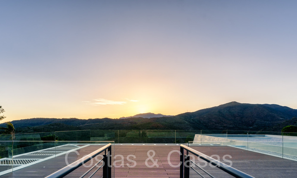 New, architectural villa for sale in a secure urbanization in Marbella - Benahavis 66538