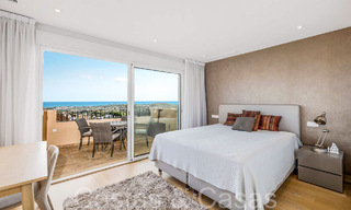 Beautiful double penthouse with sea views for sale in a 5-star complex in Nueva Andalucia, Marbella 66689 