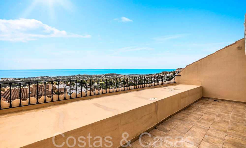 Beautiful double penthouse with sea views for sale in a 5-star complex in Nueva Andalucia, Marbella 66691