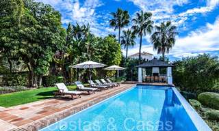 Mediterranean luxury villa for sale with golf and sea views in a gated urbanization in La Quinta, Marbella - Benahavis 66696 