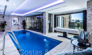 Mediterranean luxury villa for sale with golf and sea views in a gated urbanization in La Quinta, Marbella - Benahavis 66726 