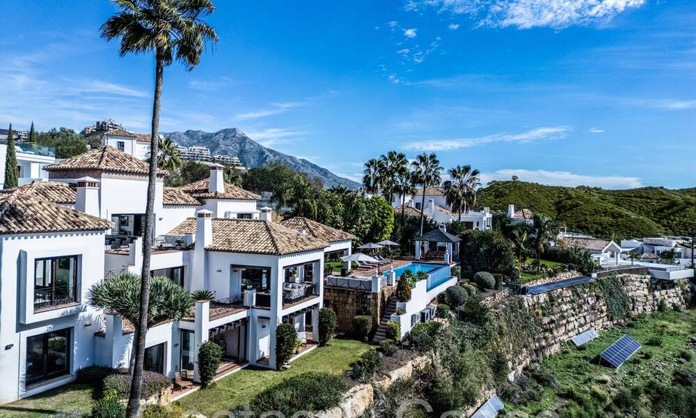 Mediterranean luxury villa for sale with golf and sea views in a gated urbanization in La Quinta, Marbella - Benahavis 66730