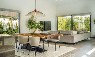 Stylish, modern single-storey luxury villa for sale in a golf area near Estepona centre 66759 