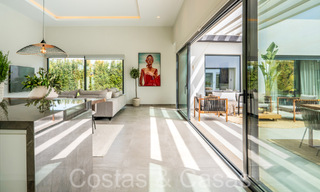 Stylish, modern single-storey luxury villa for sale in a golf area near Estepona centre 66763 