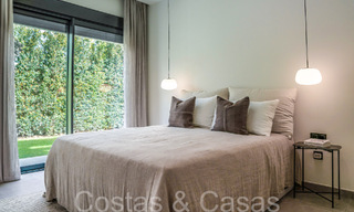 Stylish, modern single-storey luxury villa for sale in a golf area near Estepona centre 66771 