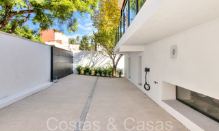 Contemporary, sustainable luxury villa with private pool for sale in Nueva Andalucia, Marbella 66890 