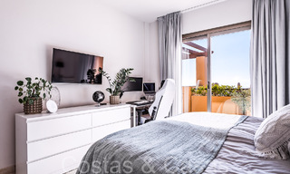 Ready to move in, luxury penthouse with panoramic views of golf, sea and mountains for sale in Benahavis - Marbella 66935 