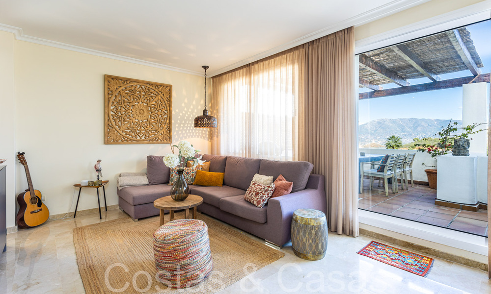 Modern Andalusian style duplex penthouse surrounded by nature in the hills of Marbella 66954