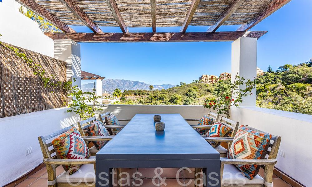 Modern Andalusian style duplex penthouse surrounded by nature in the hills of Marbella 66958
