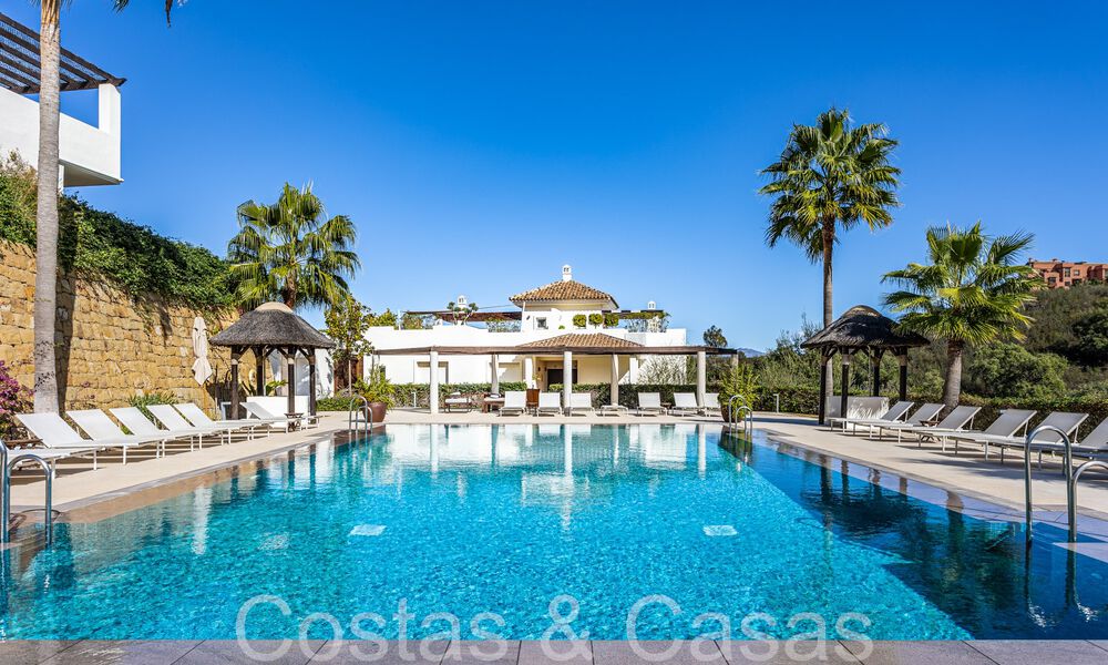 Modern Andalusian style duplex penthouse surrounded by nature in the hills of Marbella 66959