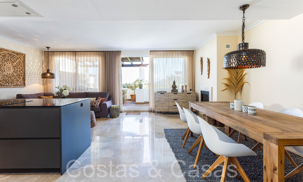 Modern Andalusian style duplex penthouse surrounded by nature in the hills of Marbella 66975