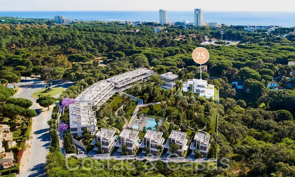 Brand new villa for sale within walking distance of Elviria beach, east of Marbella centre 67170