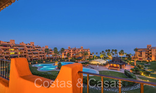 Luxurious renovated apartment for sale in a frontline beach complex with sea view on the New Golden Mile, Marbella - Estepona 67278 