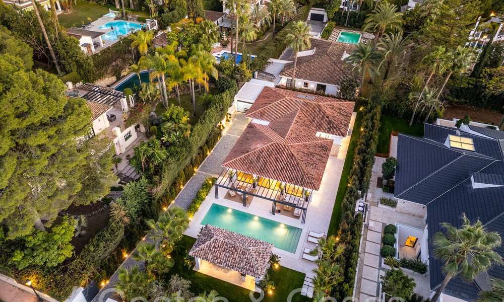 Sophisticated, Mediterranean single storey villa for sale just steps from the Las Brisas golf course in Nueva Andalucia, Marbella 67496