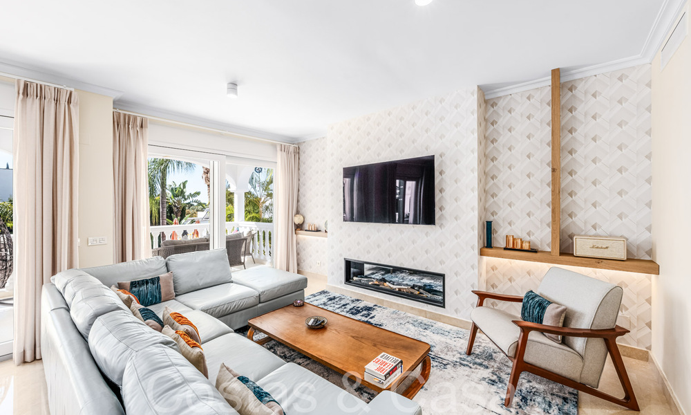Mediterranean villa with a contemporary interior for sale on Marbella's Golden Mile 67381