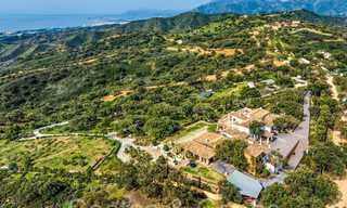Magnificent Andalusian country estate for sale on an elevated plot of 5 hectares in the hills of East Marbella 67547 