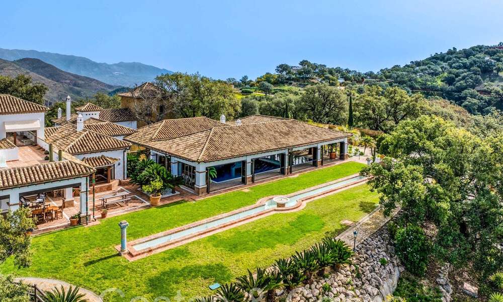 Magnificent Andalusian country estate for sale on an elevated plot of 5 hectares in the hills of East Marbella 67551