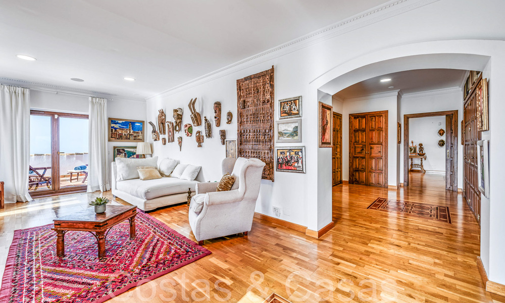 Magnificent Andalusian country estate for sale on an elevated plot of 5 hectares in the hills of East Marbella 67596