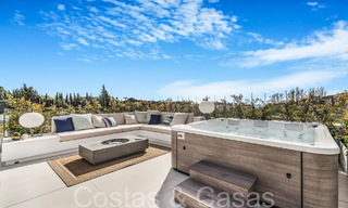 Modernist luxury villa for sale in an exclusive, gated residential area on Marbella's Golden Mile 67651 