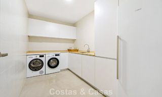 Modernist luxury villa for sale in an exclusive, gated residential area on Marbella's Golden Mile 787629 