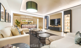 Modernist luxury villa for sale in an exclusive, gated residential area on Marbella's Golden Mile 787633 