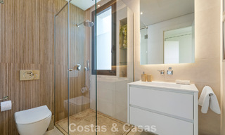 Modernist luxury villa for sale in an exclusive, gated residential area on Marbella's Golden Mile 787639 