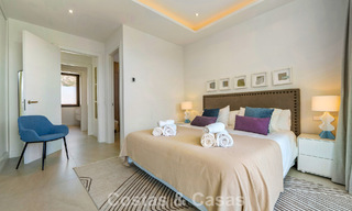 Modernist luxury villa for sale in an exclusive, gated residential area on Marbella's Golden Mile 787641 