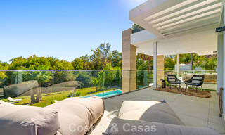 Modernist luxury villa for sale in an exclusive, gated residential area on Marbella's Golden Mile 787642 
