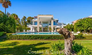 Modernist luxury villa for sale in an exclusive, gated residential area on Marbella's Golden Mile 787656 