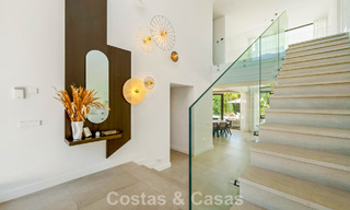 Modernist luxury villa for sale in an exclusive, gated residential area on Marbella's Golden Mile 787666 