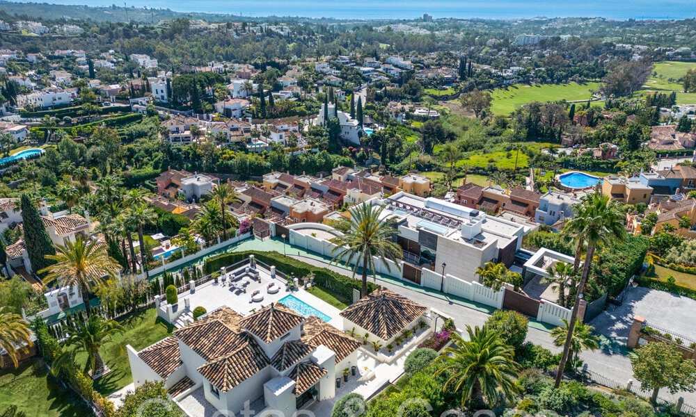 Stylishly renovated luxury villa with sea views for sale in Nueva Andalucia's golf valley, Marbella 67754