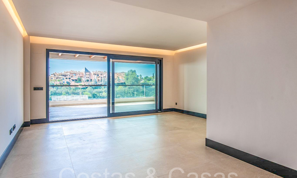 Brand new luxury apartment for sale on an idyllic lake with sea views in Nueva Andalucia, Marbella 67781