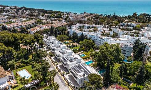 Luxurious eco-friendly villa for sale in a coveted urbanization on Marbella's Golden Mile 67813