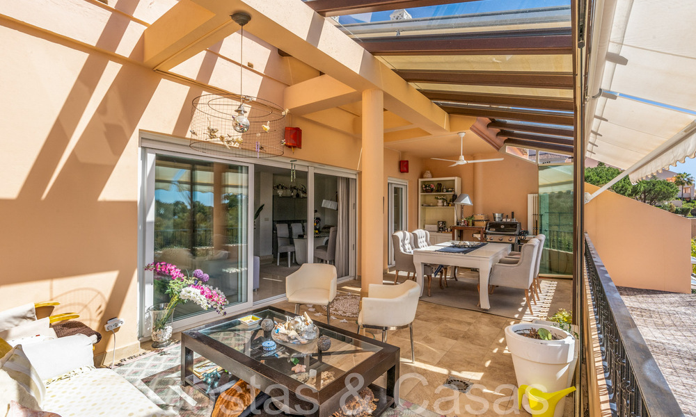 Spacious and bright duplex penthouse for sale located in Nueva Andalucia, Marbella 67984