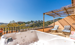 Spacious and bright duplex penthouse for sale located in Nueva Andalucia, Marbella 67999 