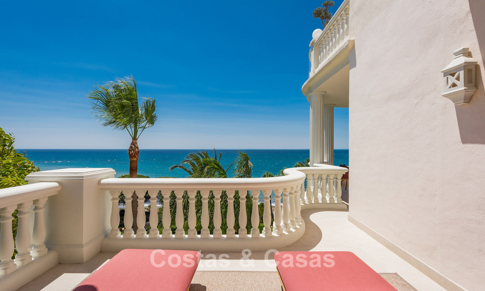 Sophisticated renovated apartment for sale in Las Dunas Park, an exclusive beach resort between Marbella and Estepona 774399