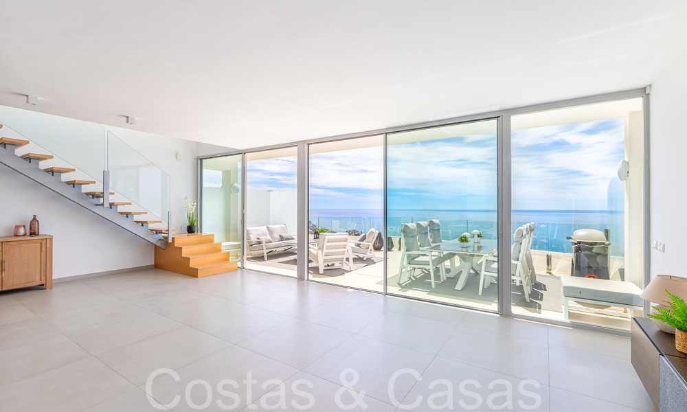 Luxurious, modern, duplex penthouse with panoramic sea views for sale in Benalmadena, Costa del Sol 68012