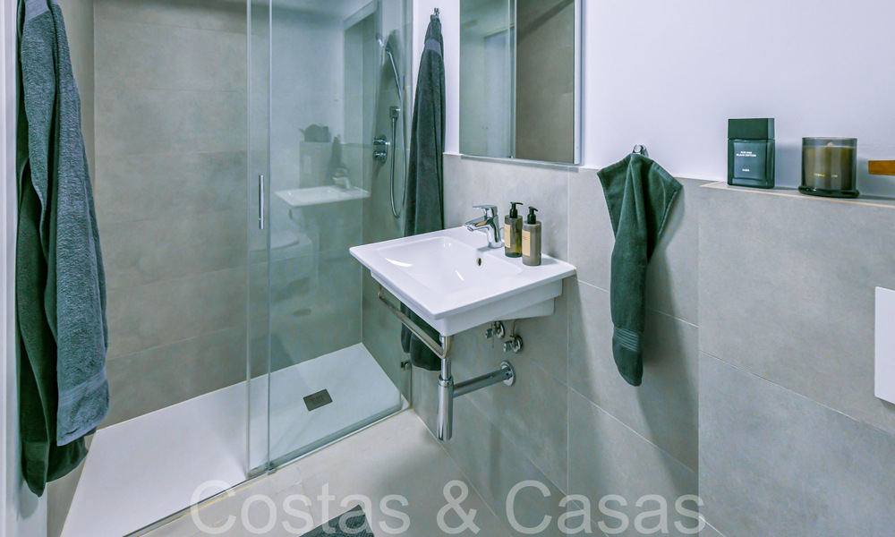 Luxurious, modern, duplex penthouse with panoramic sea views for sale in Benalmadena, Costa del Sol 68019