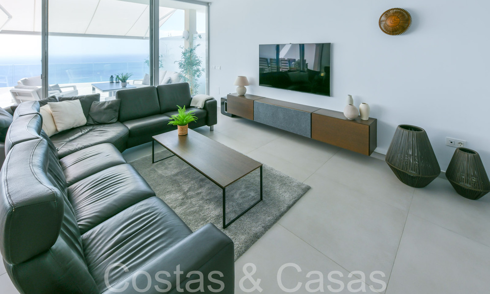 Luxurious, modern, duplex penthouse with panoramic sea views for sale in Benalmadena, Costa del Sol 68038