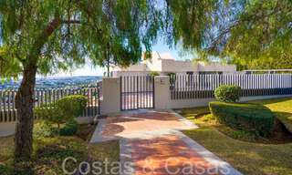 Luxurious apartment for sale with unobstructed, panoramic sea views in Nueva Andalucia, Marbella 68088 