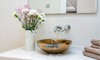 Luxurious apartment for sale with unobstructed, panoramic sea views in Nueva Andalucia, Marbella 68109 
