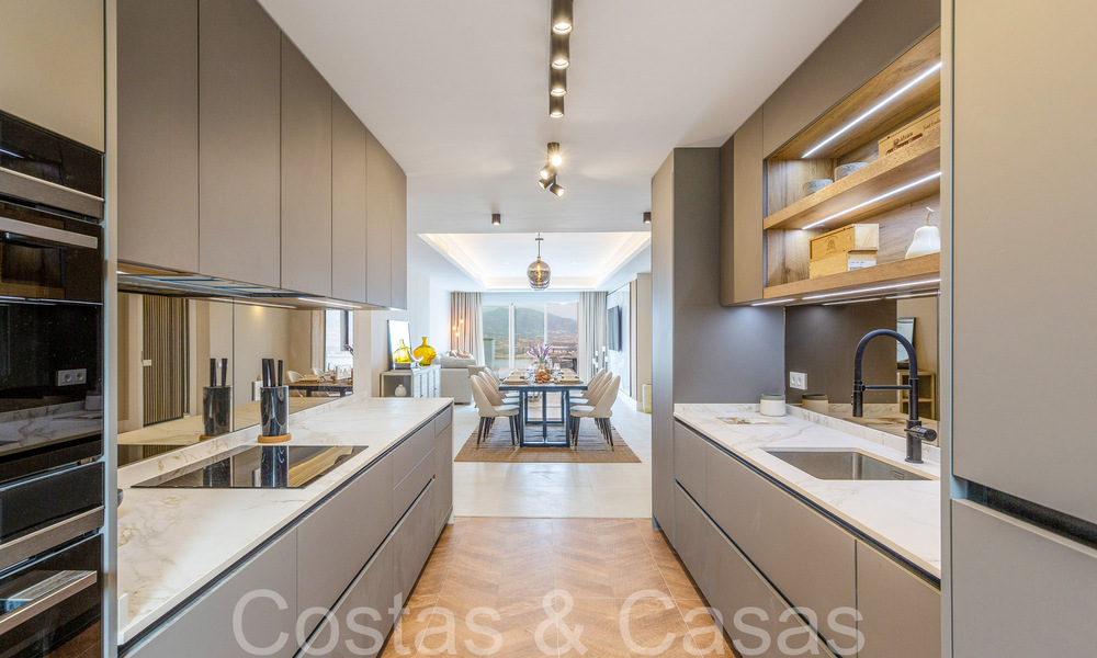Elegant penthouse with beautiful views for sale in an exclusive golf resort in Mijas, Costa del Sol 68285