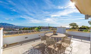 Elegant penthouse with beautiful views for sale in an exclusive golf resort in Mijas, Costa del Sol 68301 