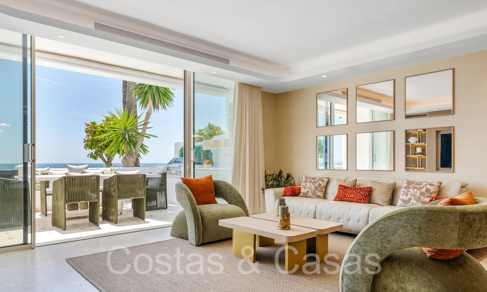 Beachfront, boutique apartment for sale in Puente Romano on Marbella's Golden Mile 68076