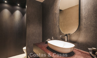 Spacious, modernist luxury villa for sale overlooking the golf course in Benahavis - Marbella 792510 