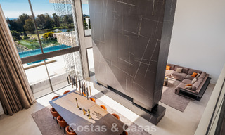 Spacious, modernist luxury villa for sale overlooking the golf course in Benahavis - Marbella 792513 