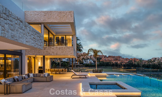 Spacious, modernist luxury villa for sale overlooking the golf course in Benahavis - Marbella 792524 