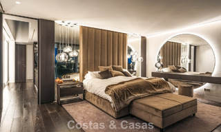 Spacious, modernist luxury villa for sale overlooking the golf course in Benahavis - Marbella 792535 