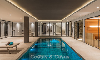 Spacious, modernist luxury villa for sale overlooking the golf course in Benahavis - Marbella 792541 