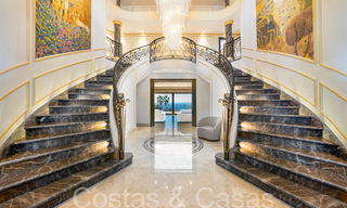 Imposing royal style villa for sale with panoramic sea views located in the hills of Marbella East 68181 